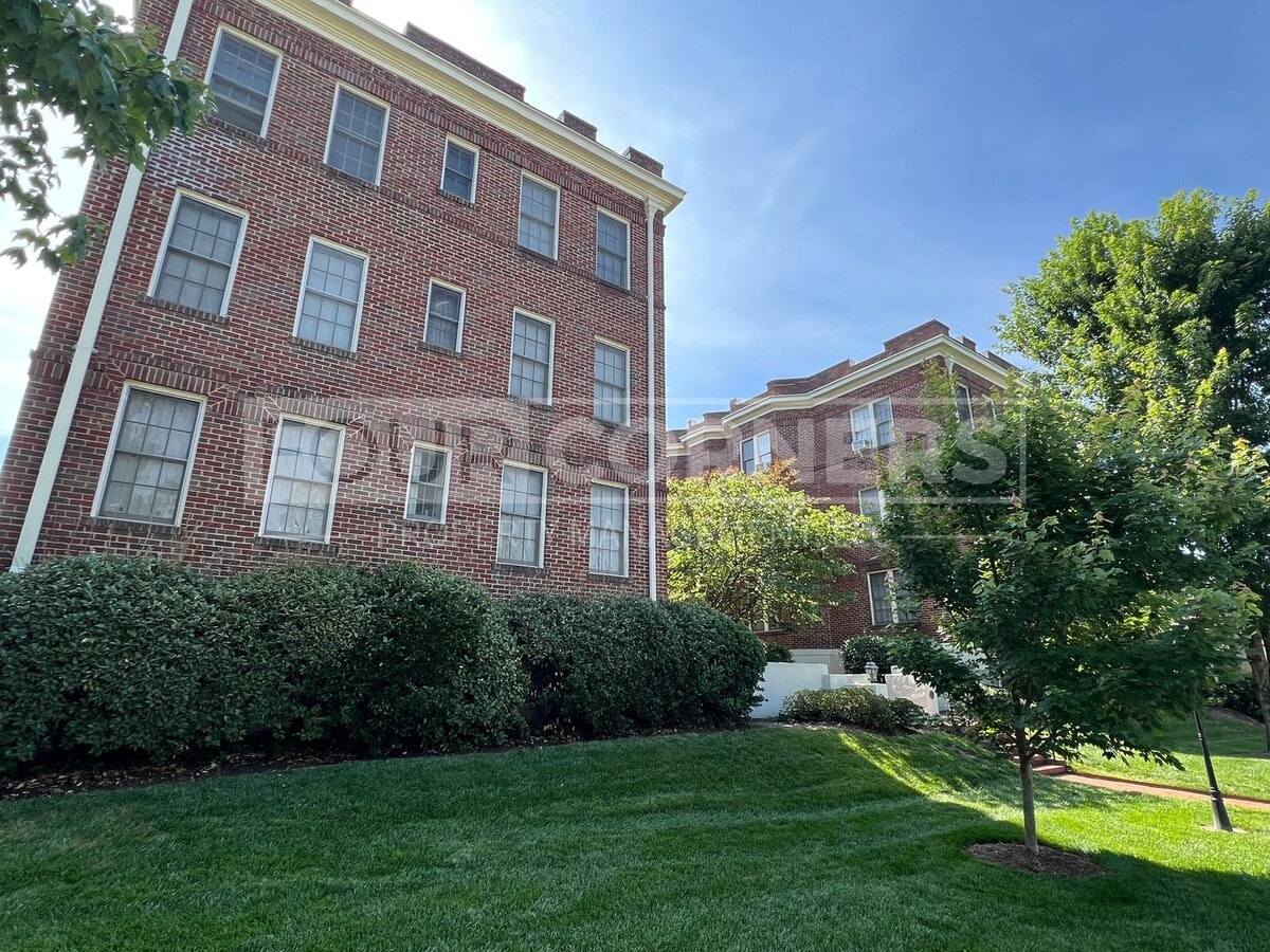 Beautiful Studio Apartment - Beautiful Studio Apartment Unit B-1
