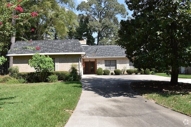 Building Photo - 3214 Wedgewood Cir Rental