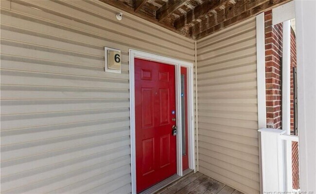 Photo - 382 Bubble Creek Ct