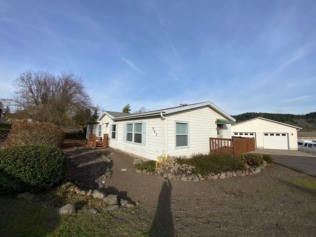 Photo - 3 Bedroom 2 bath Home in White Salmon