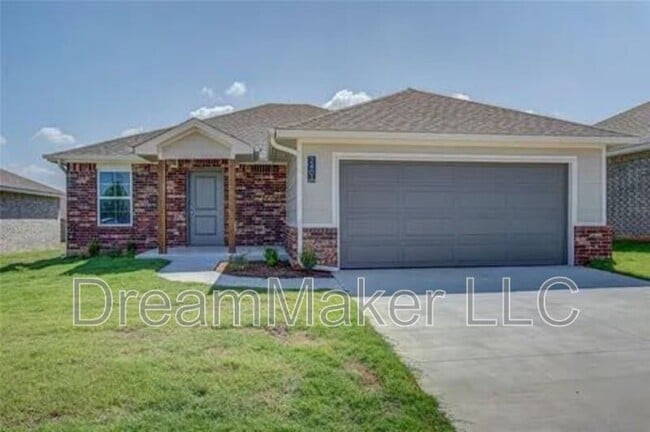 Photo - 2401 28th Ter