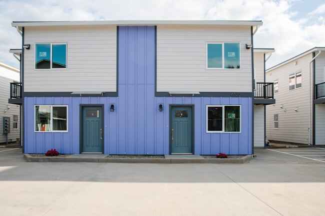 Photo - 6820 NE Vancouver Mall Dr