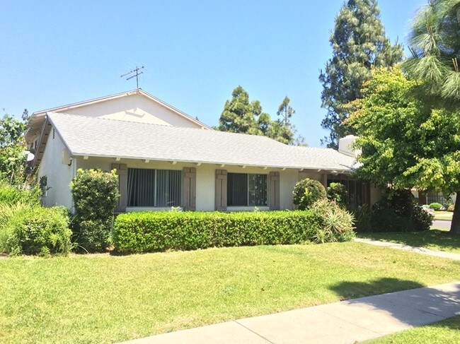 Photo - 401 W Stevens Ave