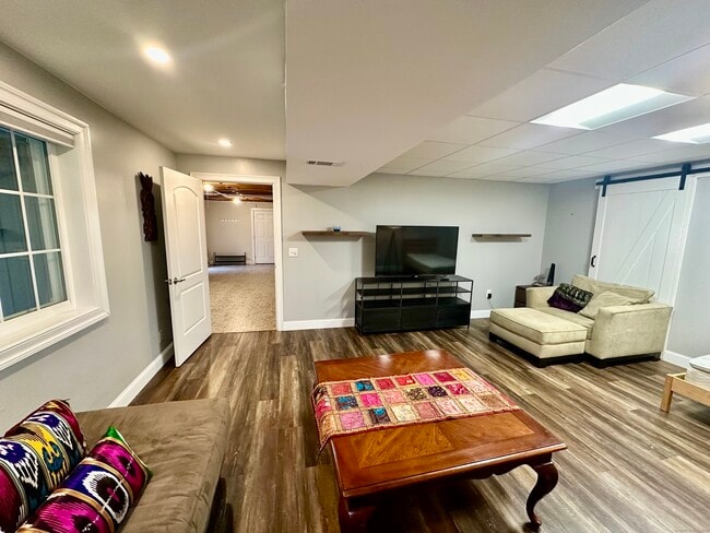 Photo - 19 Talcott Mountain Rd