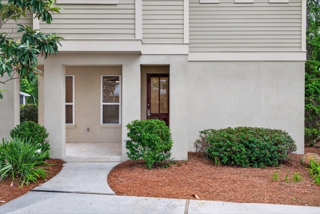 2019 Pine Island Cir