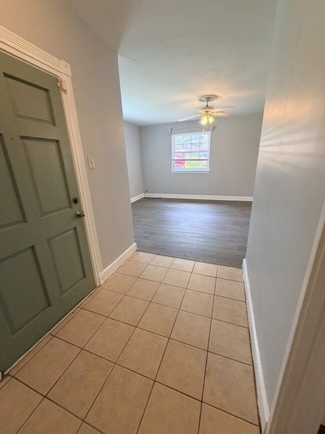 Photo - 302 Bowles Ave Unit 302 Bowles Ave