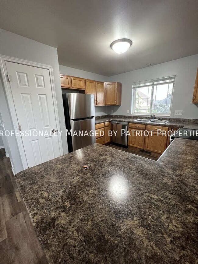 Photo - 319 Tall Grass Trail