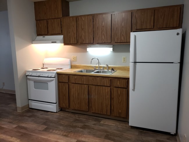 Photo - Holiday House of Springfield