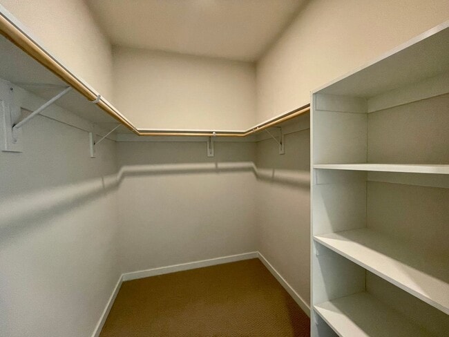 Loomis Crossing Apartments