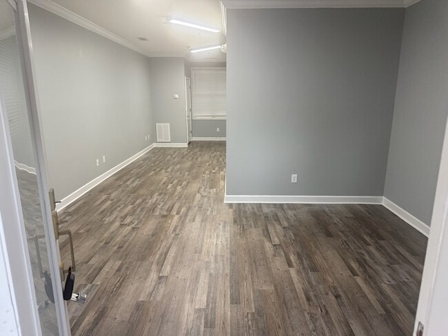 Photo - 134 Marketplace Ave