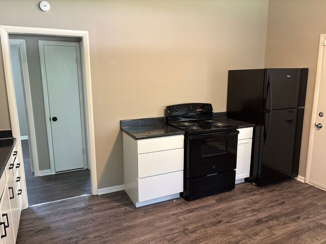 Photo - NO SECURITY DEPOSIT! Beautiful 3 Bedroom Home