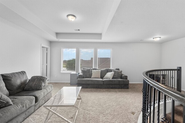 Building Photo - 2405 Bayrose Dr
