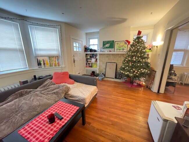539 S Aiken Ave Unit 1