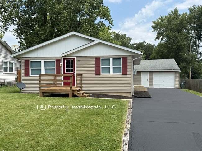 Building Photo - 283 Hazelwood Dr