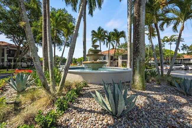 Photo - 6503 N Military Trl Unidad Cyprus