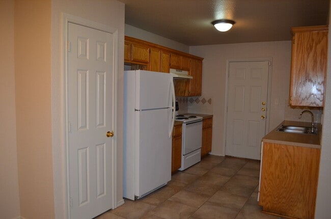 Photo - 1710 Ute Trail Unit A- Still occupied by resident