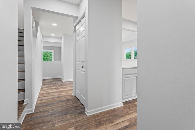 Photo - 6608 Beach Dr