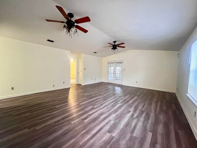 Photo - 4527 Wesley Dr