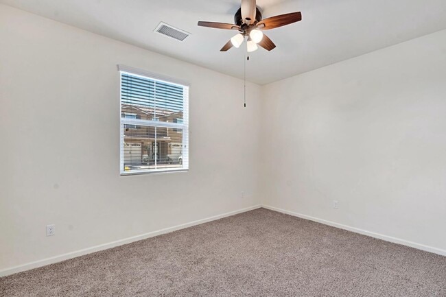 Photo - 2153 Lombard Ln