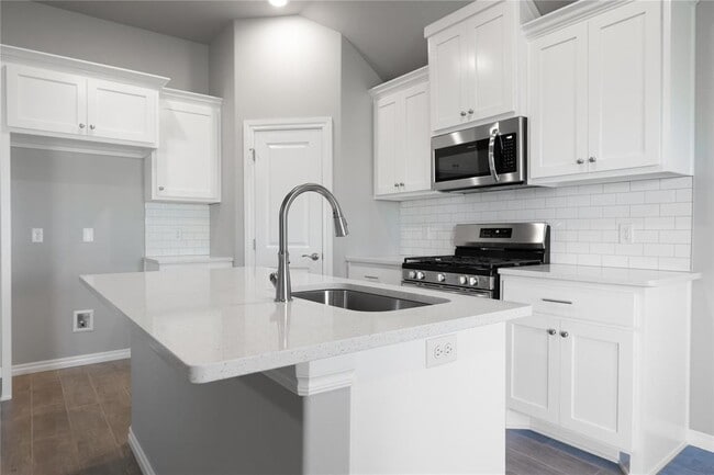 Photo - 1013 SE 30th St