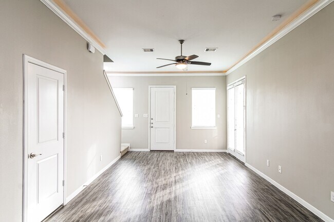 Photo - 6434 Upper Leaf Ct