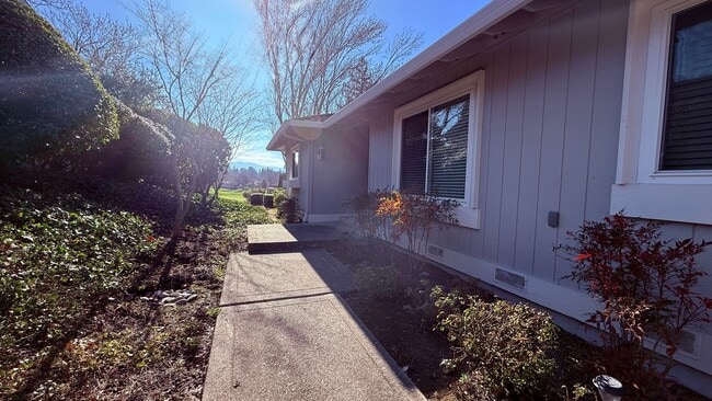 Photo - Gorgeous 2BD/2BA, Single-Story TH in Crow Canyon Country Club, Danville- Available NOW!