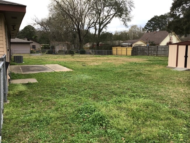 Photo - 717 Alice Dr