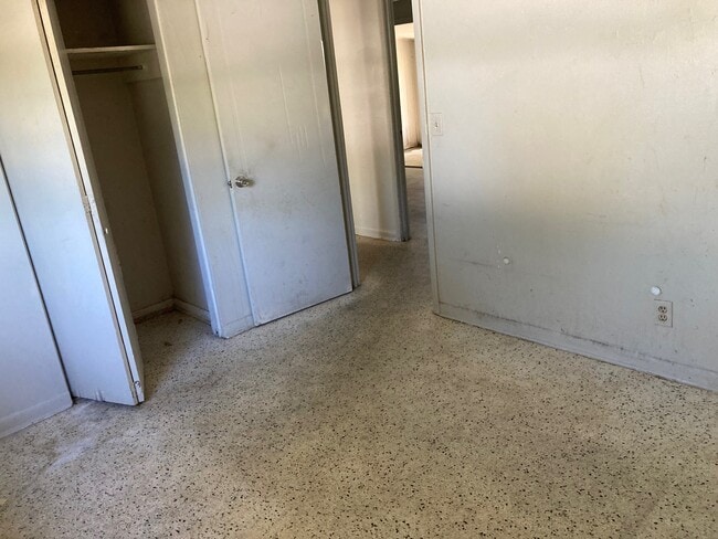 Photo - 334 W Euclid Ave