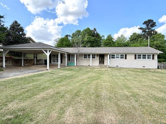 Building Photo - Sharon Hills Neighborhood