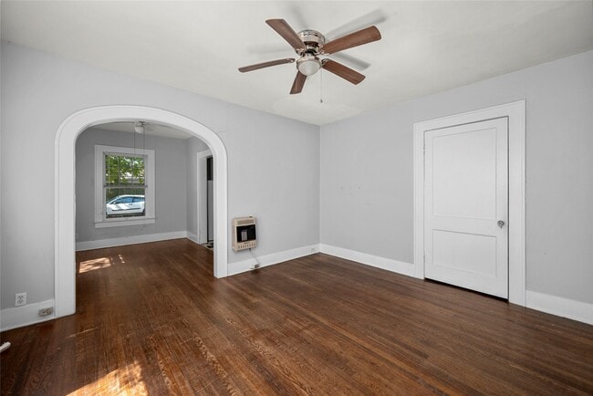 Photo - 1608 Kipling St