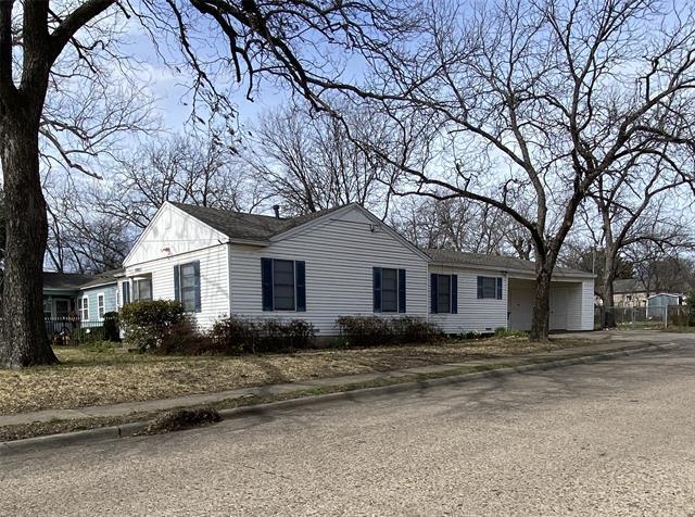 Photo - 3803 Poinsettia Dr