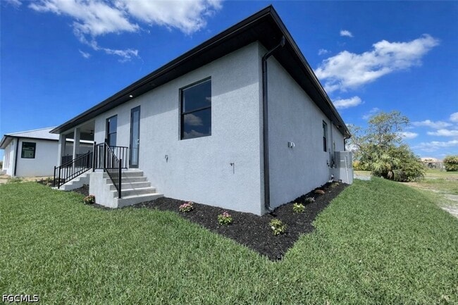 Photo - 24097 Peppercorn Rd