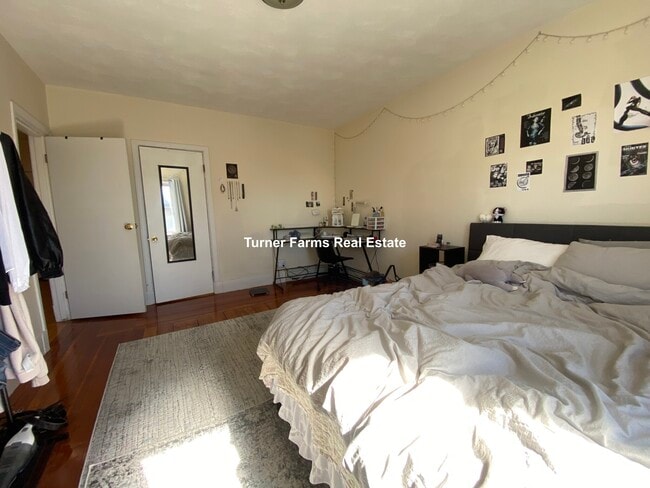 Photo - 33 Stearns Ave Unit B