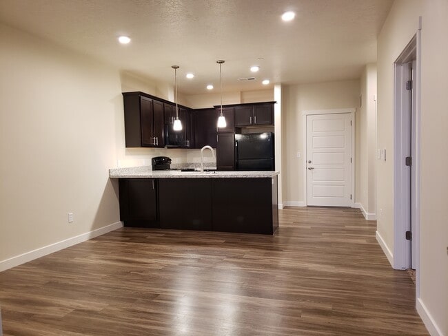 Photo - Murray Depot