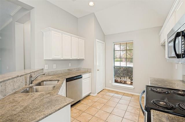 Photo - 8261 Durham Dr