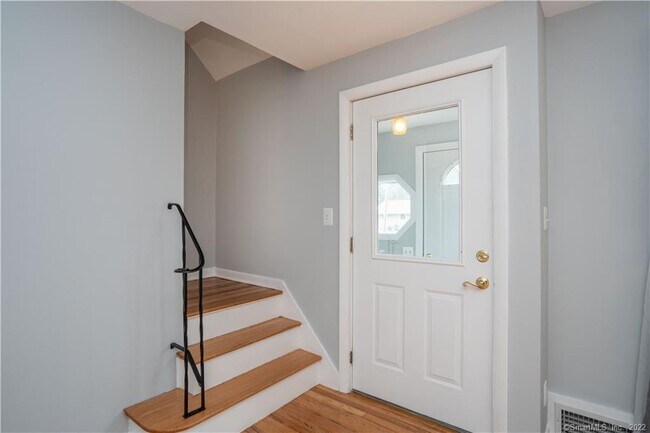 Photo - 34 John Smith Dr