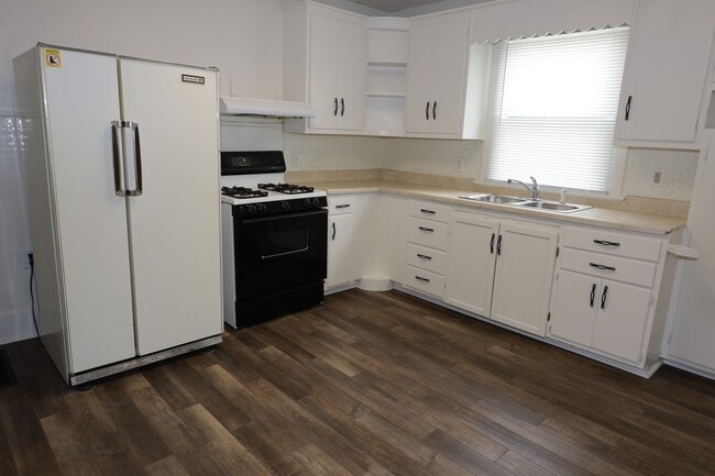 Photo - 521 Dewey Ave Unidad 521 Dewey Ave Apt 1