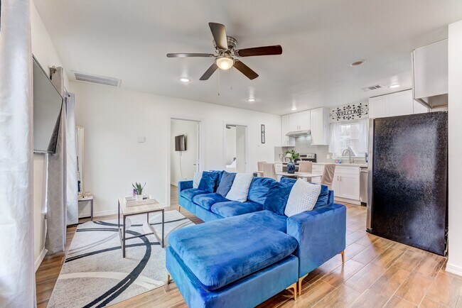 Photo - 2720 Truxillo St Unit 5