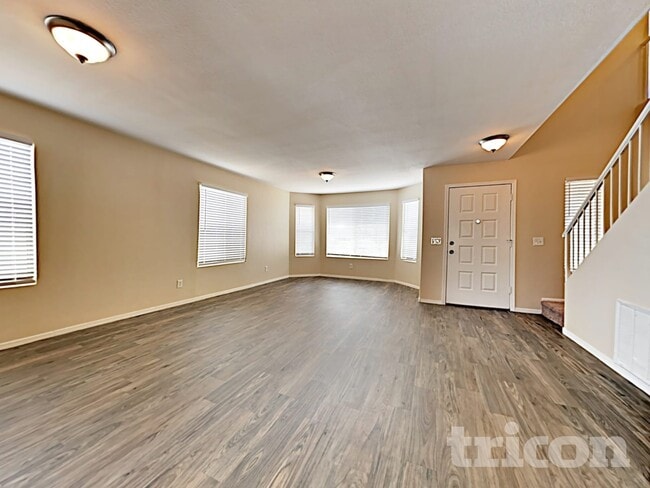 Photo - 8668 W Hubbell St