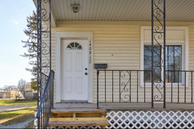 Photo - 1408 11th St Unit Upper(1)