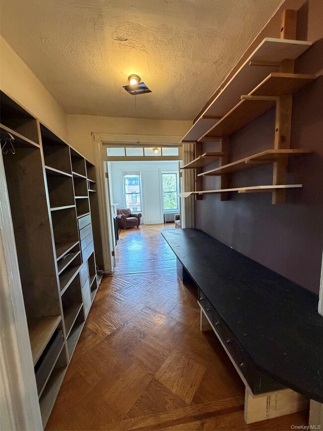 Photo - 439 Quincy St