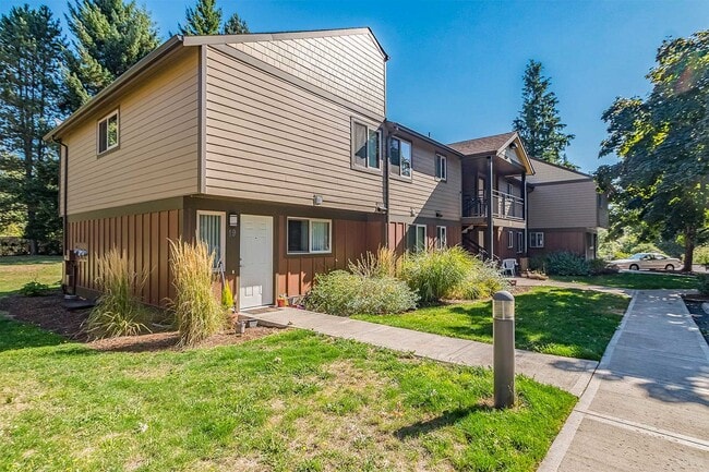 Photo - 39501 Evans St