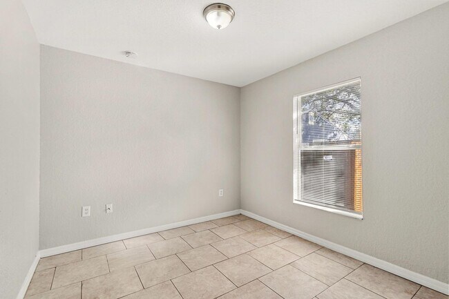 Photo - 3 Bedroom Home