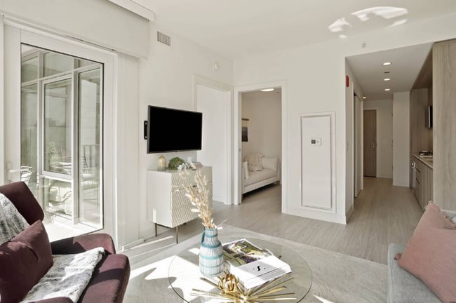 Photo - 364 N Union Ave