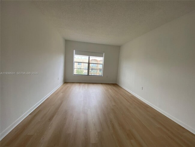 Photo - 9350 Fontainebleau Blvd Unit 609
