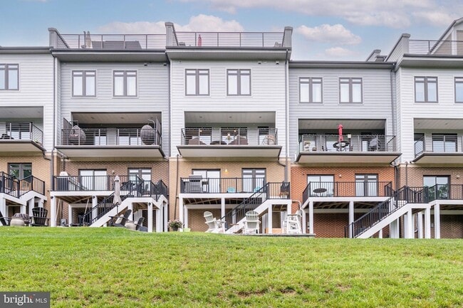 Photo - 1521 Ribbon Limestone Terrace SE