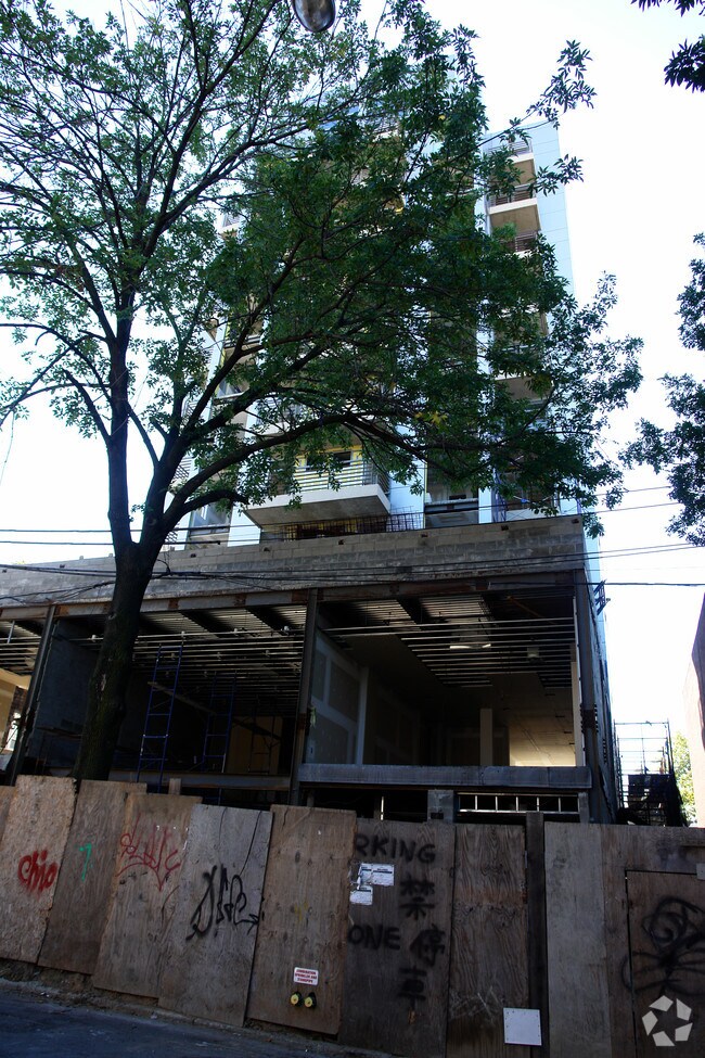 Photo - West Lake Tower