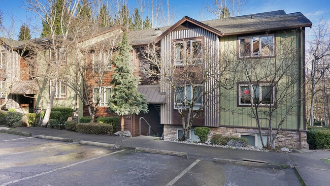 Building Photo - 15152 NE 82nd St Unit 304