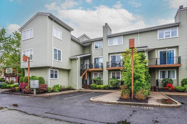 Photo - 700 10th St Unit 1