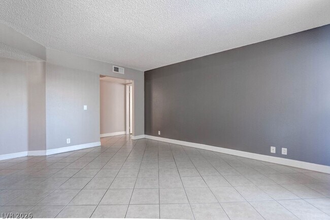 Photo - 3151 N Soaring Gulls Dr Unit 2018